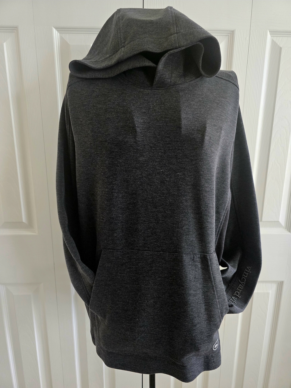NWT Vineyard Vines Men's Charcoal Zip-Up Hooded Sweater